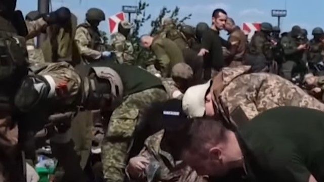 Зі зламаною рукою понад 2 місяці! Український прикордонник згадує жахіття, які пережив у полоні