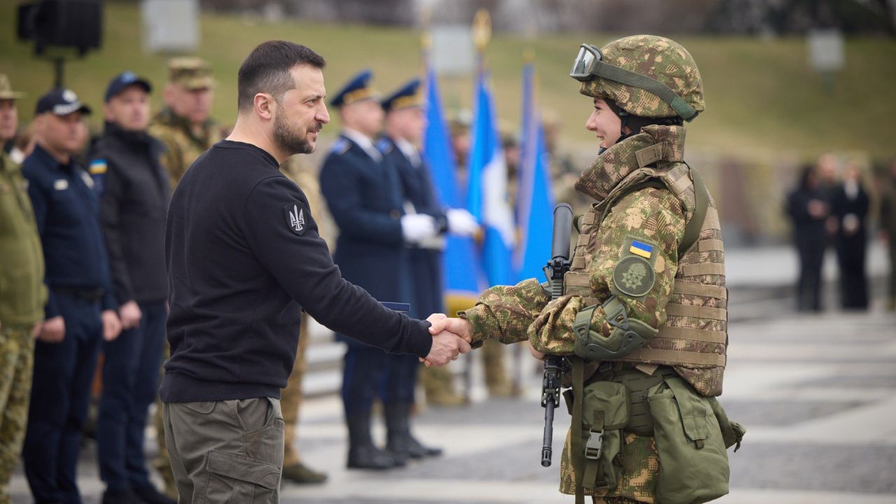 Спасибо вам за службу и стальной характер. Зеленский поздравил нацгвардейцев