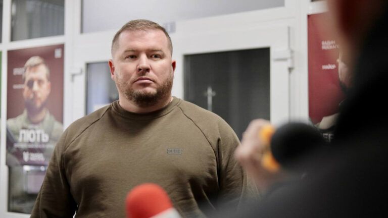 Дмитро Лунін