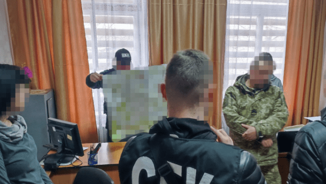 СБУ разоблачила на Черниговщине пограничника, работавшего на ФСБ