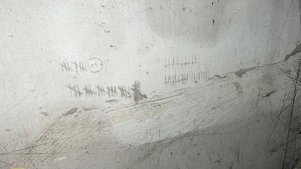 Катували струмом, морили голодом: жителька Херсону розповіла про тортури під час окупації міста