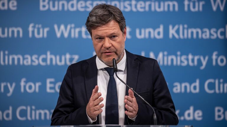 Роберт Габек