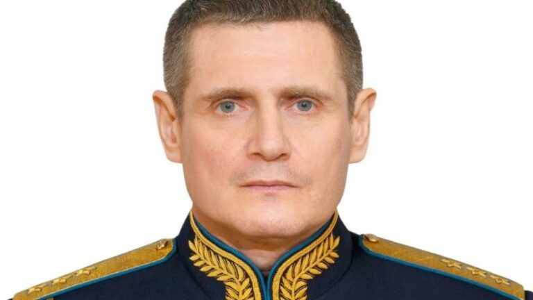 Михайло Теплинський - командувач Повітряно-десантних військ РФ