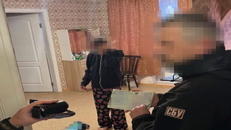 у Києві затримали "посадовицю" так званого МВС ДНР
