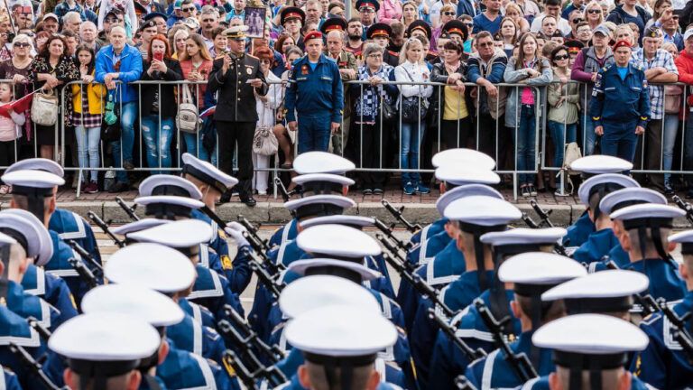 Парад в Севастополі