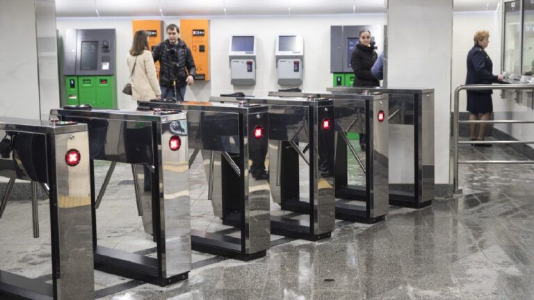 метро Київ
