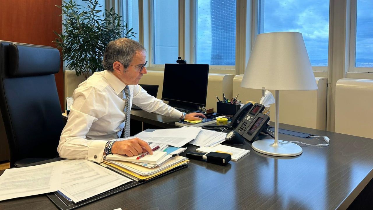 Рафаель Гроссі