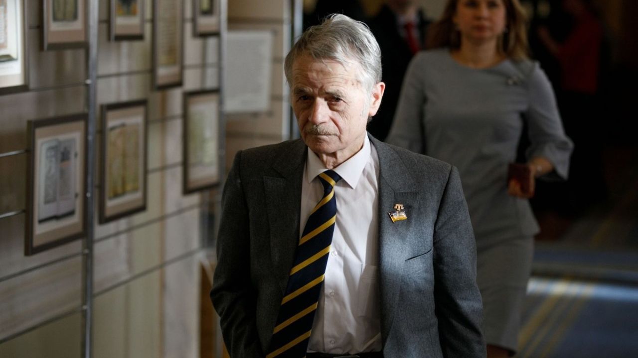 Джемілєв попередив про загрозу зникнення кримськотатарського народу без звільнення Криму