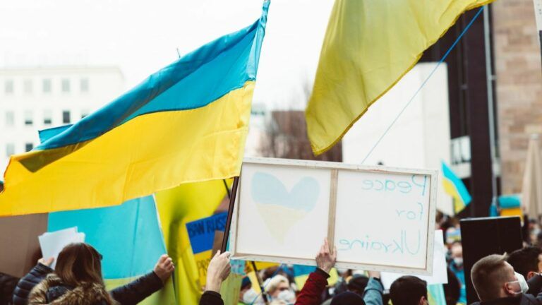 Не хотят оттягивать историю с Крымом на 10 лет: политолог о саммите в Джидде