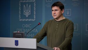 Сергея Лещенко и Михаила Подоляка переназначили в Офисе президента