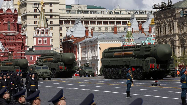 Парад у Москві 9 травня