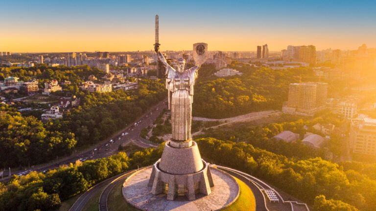 Батьківщина мати