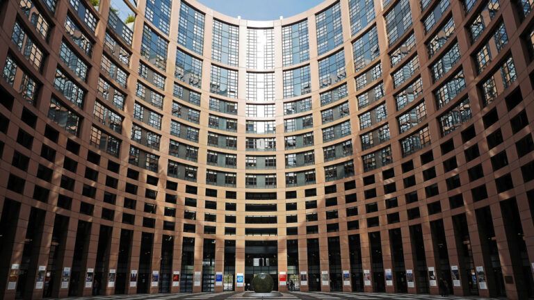 Європарламент