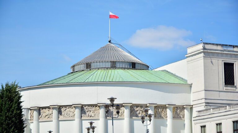 Парламент Польщі