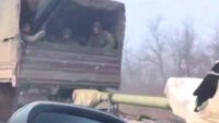 Перекидання техніки окупантів у Маріуполі 17 травня 2023