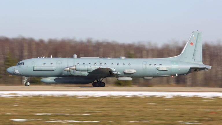 літак РЕБ Іл-20 РФ