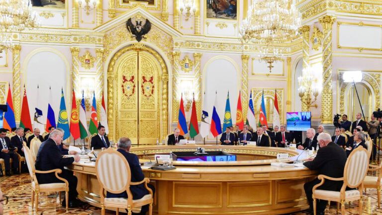 Армения и Азербайджан заявили, что не имеют территориальных претензий