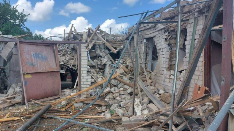 наслідки обстрілу Синельниківського району Дніпропетровської області