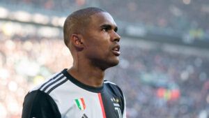 Дуглас Коста