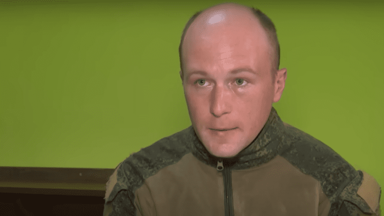 Оккупант, сдавшийся в плен украинскому дрону, хочет вернуться в Россию