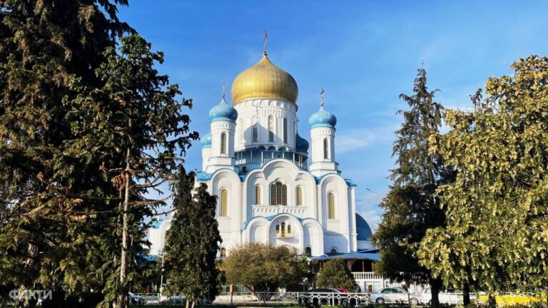 церква УПЦ МП на Закарпатті