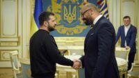 Украина выиграет войну и может рассчитывать на помощь – глава МИД Британии