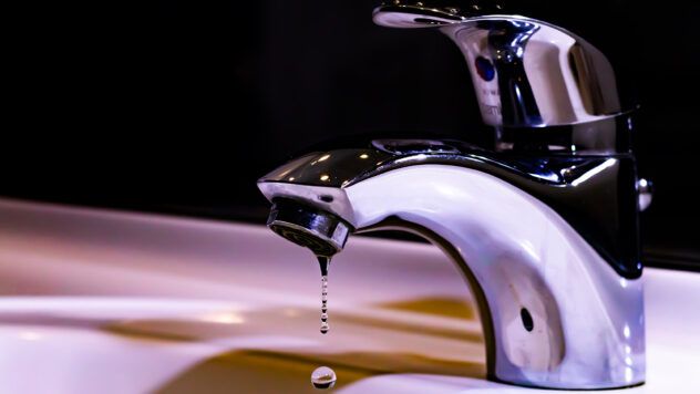 Вода - водопровідний кран