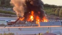 Пожар в Уфе на базе ГСМ 9 июня 2023: подробности пожара, фото, видео