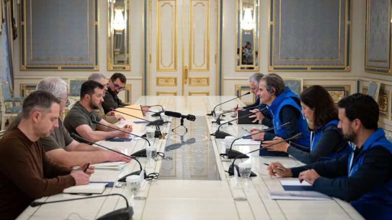 МАГАТЕ відправлять експертів для оцінки наслідків руйнування Каховської ГЕС