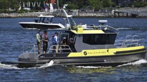 Зникнення батискафу Titan: берегова охорона США виявила уламки підводного апарата