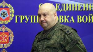 Суровікіна звільнили з-під арешту, генерала бачили на публіці – NYT