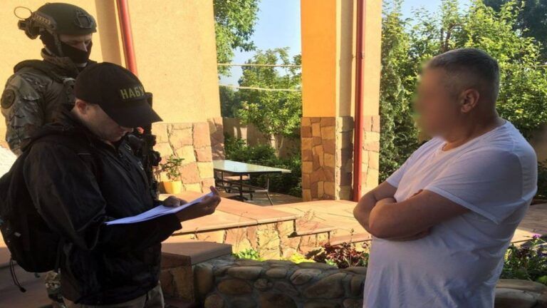 НАБУ затримало Головка