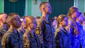 Будут бороться за победу для Украины: военные вузы выпустили офицеров