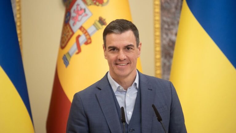 Педро Санчес