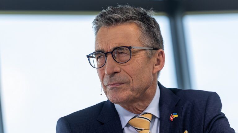 Когда закончится война в Украине: прогноз экс-генсека НАТО