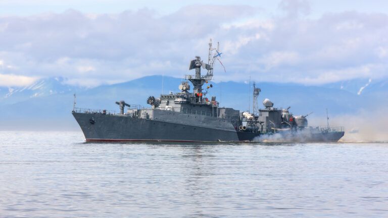 російський корабель