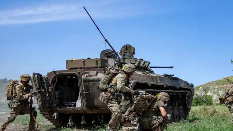 Війна в Україні