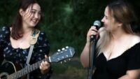 Во время обстрела пели на улице: в Запорожье погибли девушки, которые собирали на ВСУ