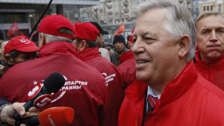 Петро Симоненко компартія