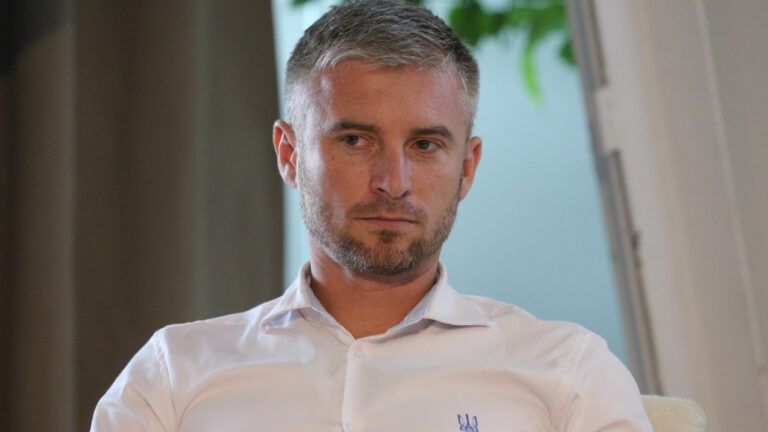 голова НАЗК Олександр Новіков