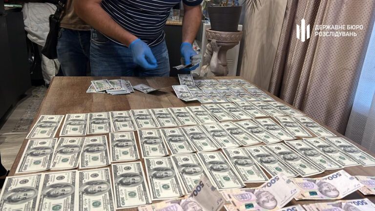 Продавав липові довідки для ухилянтів. На Миколаївщині затримали директора психлікарні