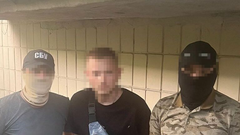Готував ракетний удар по Києву. СБУ затримала агента Кремля