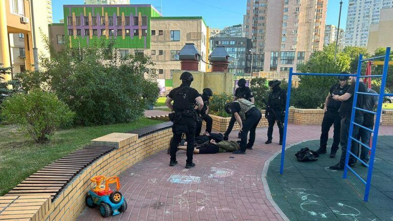 Заместителя главы налоговой Евгения Сокура пытались убить — нардеп