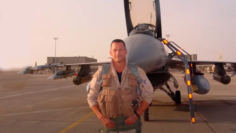 Яка кількість F-16 змінить хід війни: розповідає найсмертоносніший американський пілот Ден Гемптон