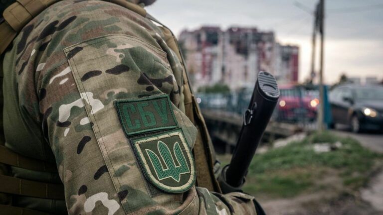 Бигус инфо: из-за слежки за редакцией уволен руководитель департамента СБУ