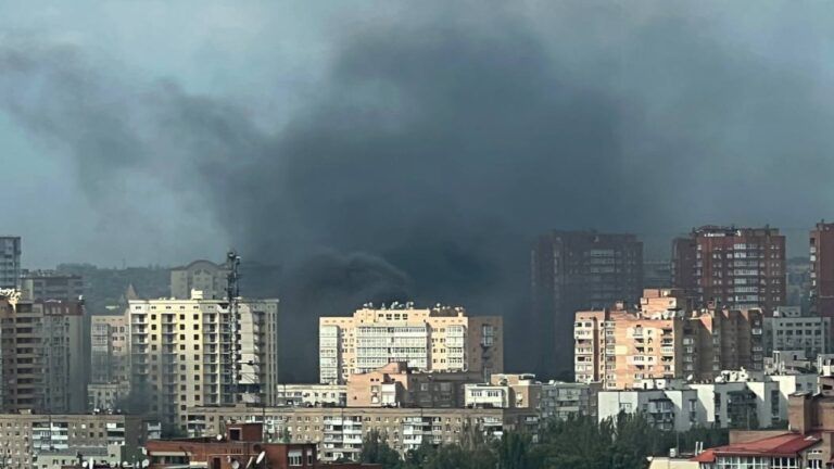 Бавовна в Донецьку