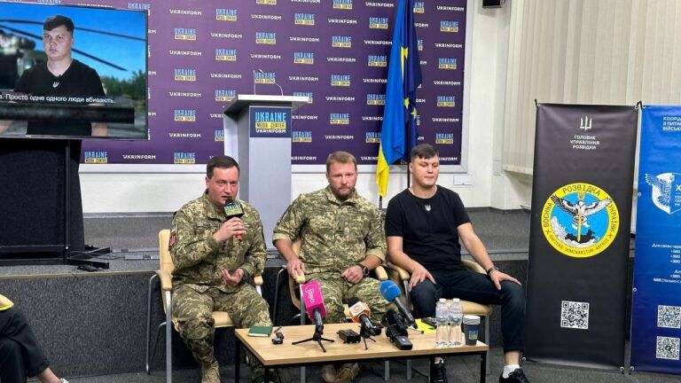Російський льотчик розповів, як йому вдалося перегнати в Україну Мі-8 разом з екіпажем