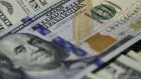 Какую сумму можно перевозить через границу — ограничения и правила