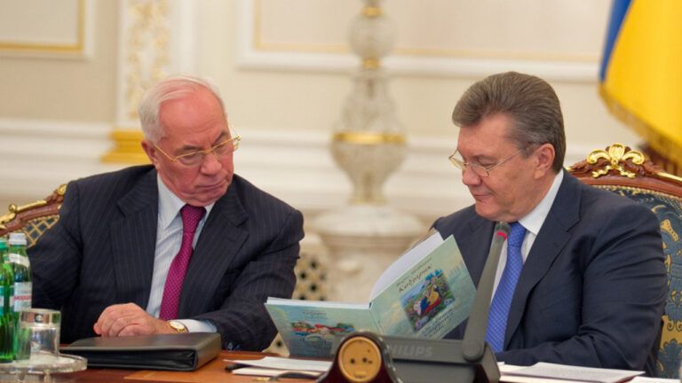 Янукович і Азаров