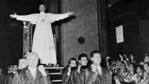 Вбивство 6 тис. євреїв щодня: Папа Пій XII знав про злочини нацистів під час Другої світової